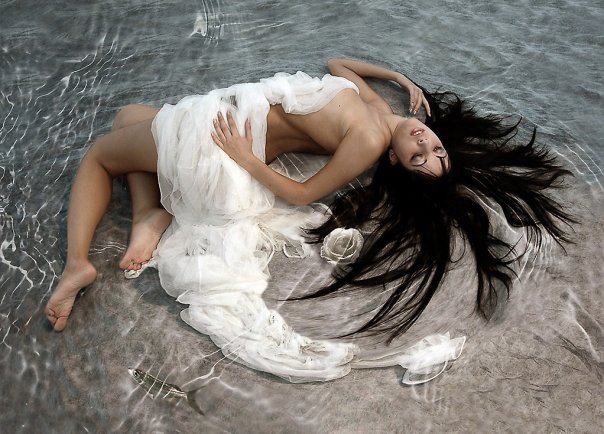 Die Werte der „Neuen Frau“… Sie muss niemandem etwas beweisen und rechtfertigt sich nicht… – Esoterik-plus.net